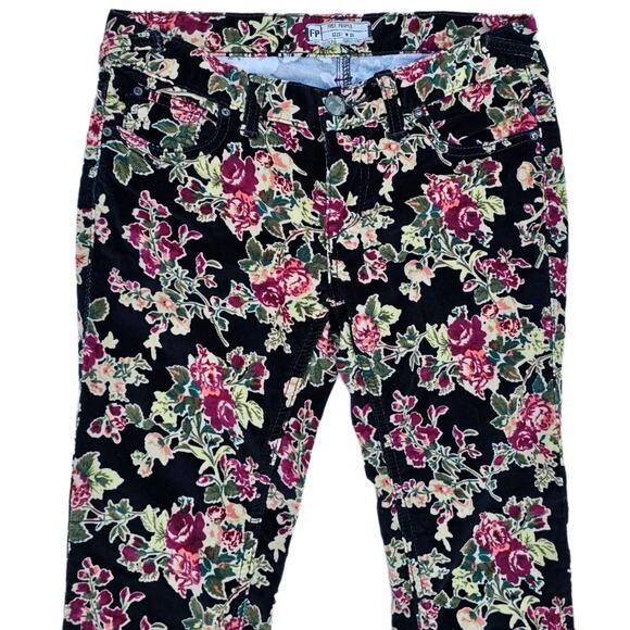 Black Floral Pants Free People Size 26 Stretch Crop Skinny Corduroy Rose Flower - Picture 3 of 9